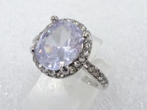 クリスタル　指輪(10号)